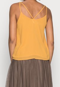 ONLY Top - orange