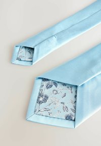 WIDE SET - Rinnatasku ilurätt - pastel blue