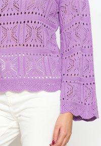 LolaLiza MACRAMÉ-STYLE - Pulover - lilac bright