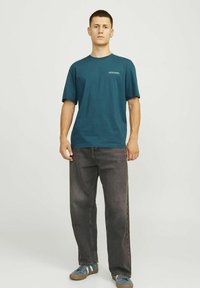 Jack & Jones LOGO RUNDHALS  - Paprasti marškinėliai - deep teal