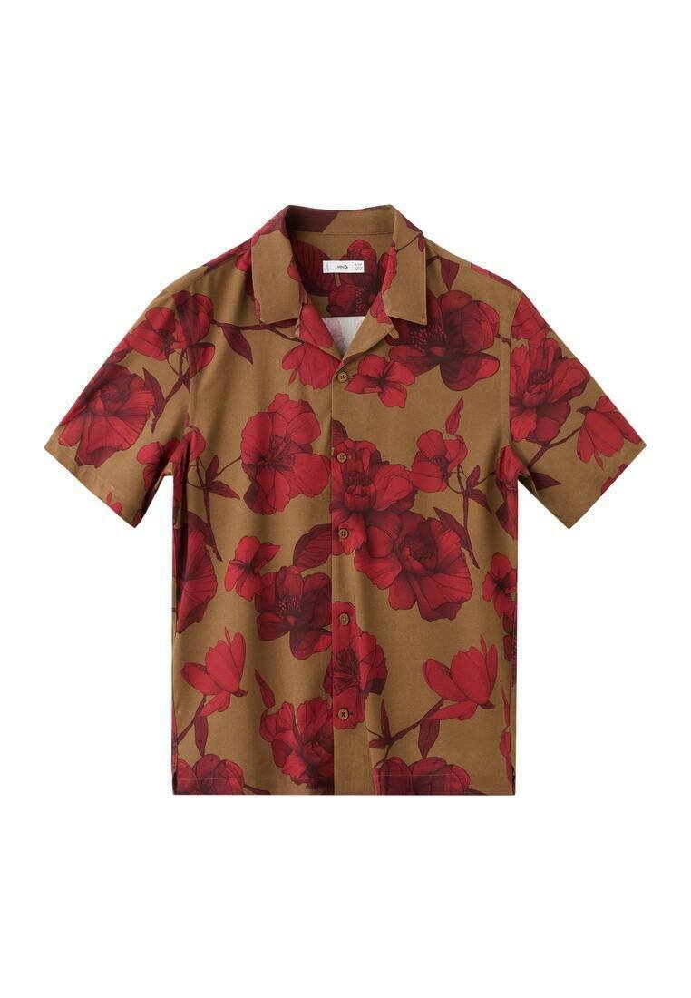Camicia a maniche corte con bottoni in tessuto marrone, caratterizzata da un grande motivo floreale rosso. Colletto con risvolto, patta con bottoni frontali, vestibilità rilassata.