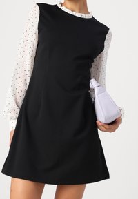 ONLY Petite Sukienka koszulowa