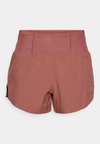TRAIL  - Korte sportsbukser - red sepia/black