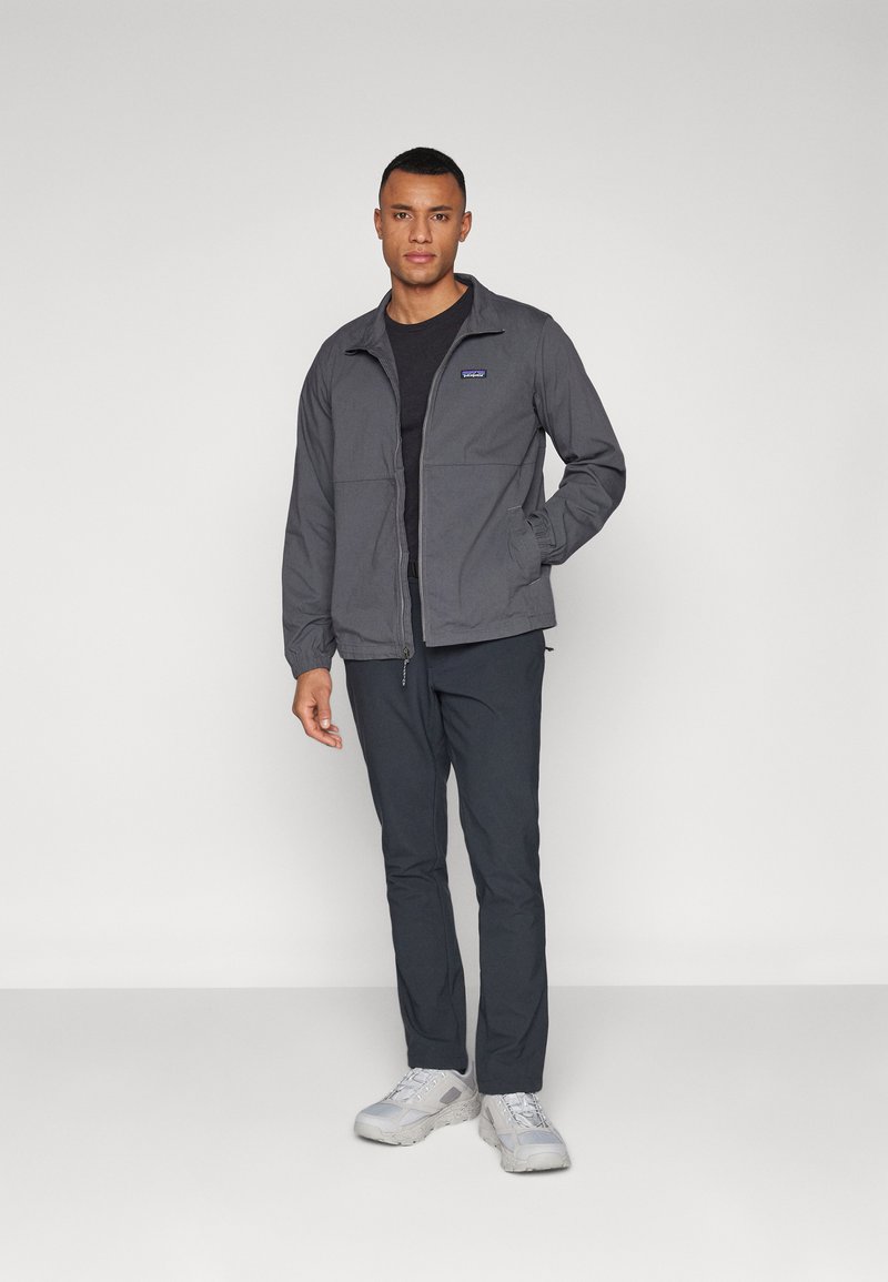 Patagonia NOMADER - Hardshell jacket - forge grey/grey - Zalando.co.uk