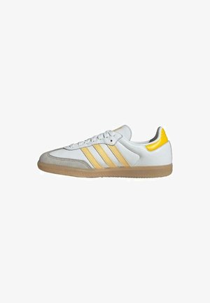 adidas Originals, Zapatillas - white