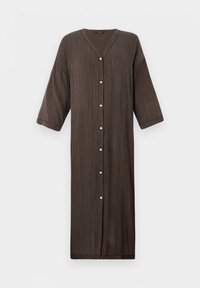 Robe longue, marron, texturée avec un décolleté en V, des manches trois-quarts et une fermeture à boutons sur le devant. Tissu lisse avec des rayures verticales.