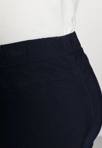 Kaffe KAJOLEEN - Leggings - Calças - midnight marine