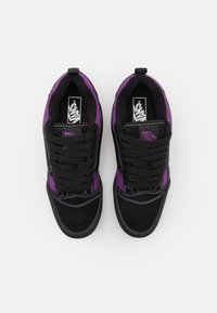 Vans KNU SKOOL UNISEX - Skate shoes - purple/black