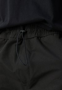 HUGO GENDO - Pantalon classique - black