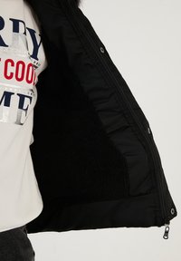 LELA REGULAR FIT - Ziemas jaka - black