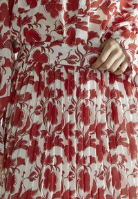 Glamorous PLEATED - Plooirok - poppy red floral