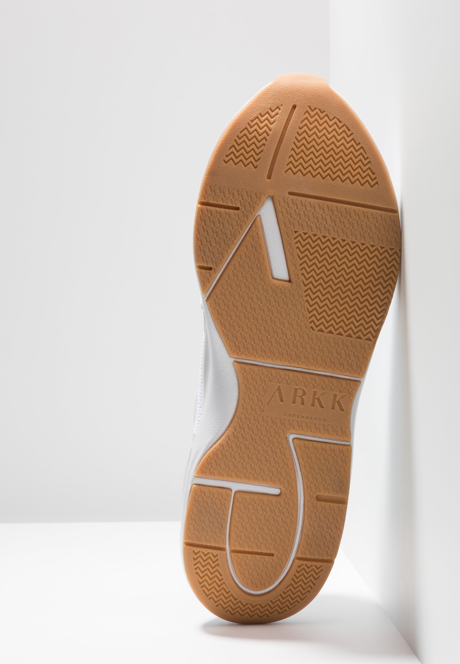 ARKK Copenhagen ASYMTRIX Joggesko whitehvit Zalando.no ARKK Copenhagen ASYMTRIX Joggesko whitehvit Zalando.no