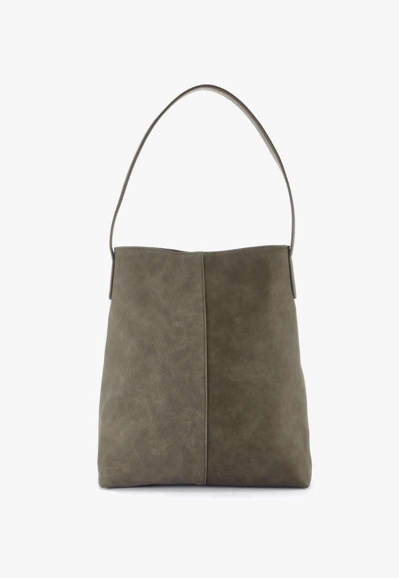 Olivgrüne Handtasche aus strukturiertem Wildleder, mit einem glatten Bereich auf einer Seite, einem einzigen Schulterriemen und einem minimalistischen Design.
