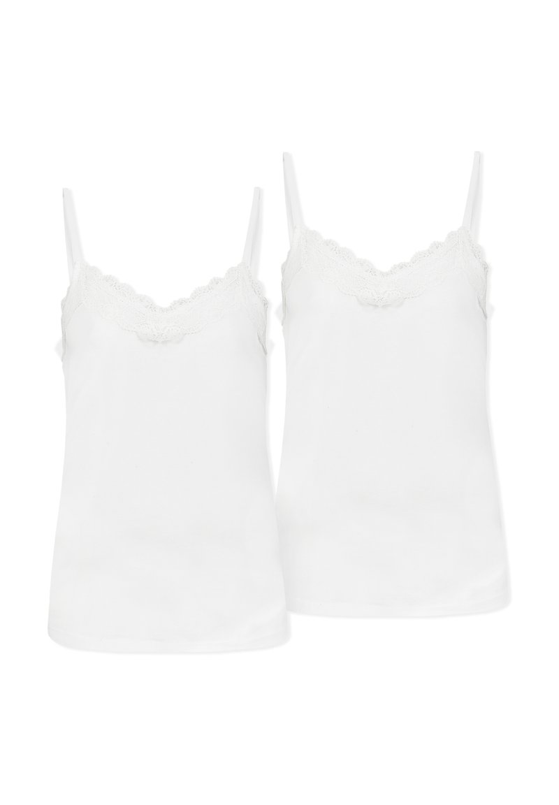 Zwei weiße Spaghettiträgertops mit schmalen Trägern, einem gewellten Spitzenbesatz am Ausschnitt und einer glatten Baumwolltextur.