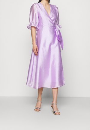 Cocktailkjole / festkjole - lilac