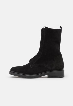 Bottines à lacets - black