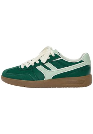 SNEAKERS - Baskets basses - green