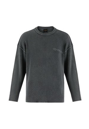 Maglione grigio scuro a coste con maniche lunghe, scollatura rotonda e vestibilità comoda. Presenta un branding discreto sul davanti. Texture morbida.