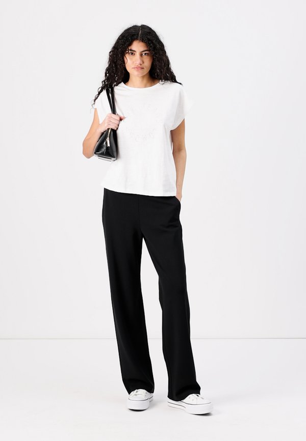 ROYCE - Print T-shirt2