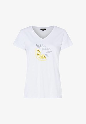 Hvid bomulds V-hals t-shirt med en grafisk illustration af en gul citronskive, sølv tekst og bladdetaljer med ordene "vær GLAD."