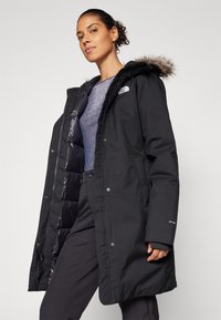 The North Face W ARCTIC PARKA - Parka - black