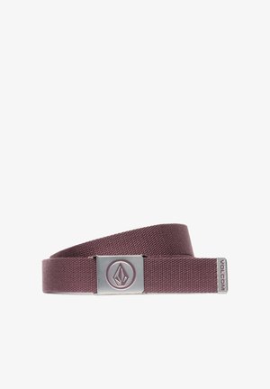 Ceinture en tissu tissé violet avec une boucle en métal argenté ornée d'un logo géométrique et "VOLCOM" gravé sur la pointe.