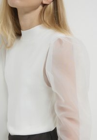 Calliope MANCHES DE EN ORGANZA - Strickpullover - bianco