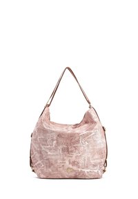 Borsa a mano in tessuto rosa con stampa in rilievo di una mappa, tracolla marrone e un accento del logo dorato. Superficie morbida e testurizzata con un design morbido.