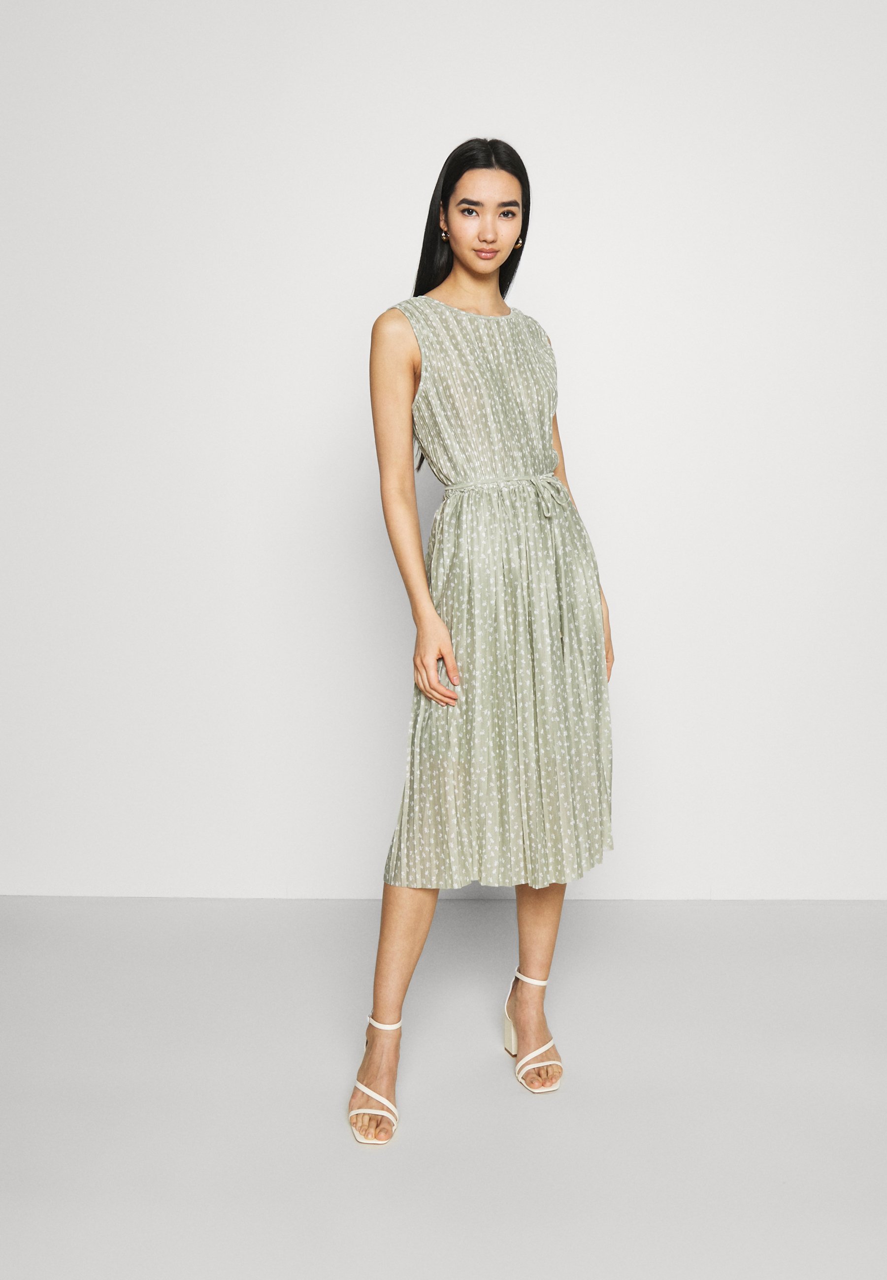 only robe de soirée