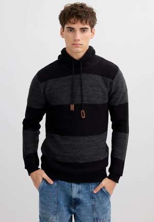 CUELLO CHIMENEA RAYAS - Jersey de punto - black