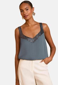 Unselected, blue sequin