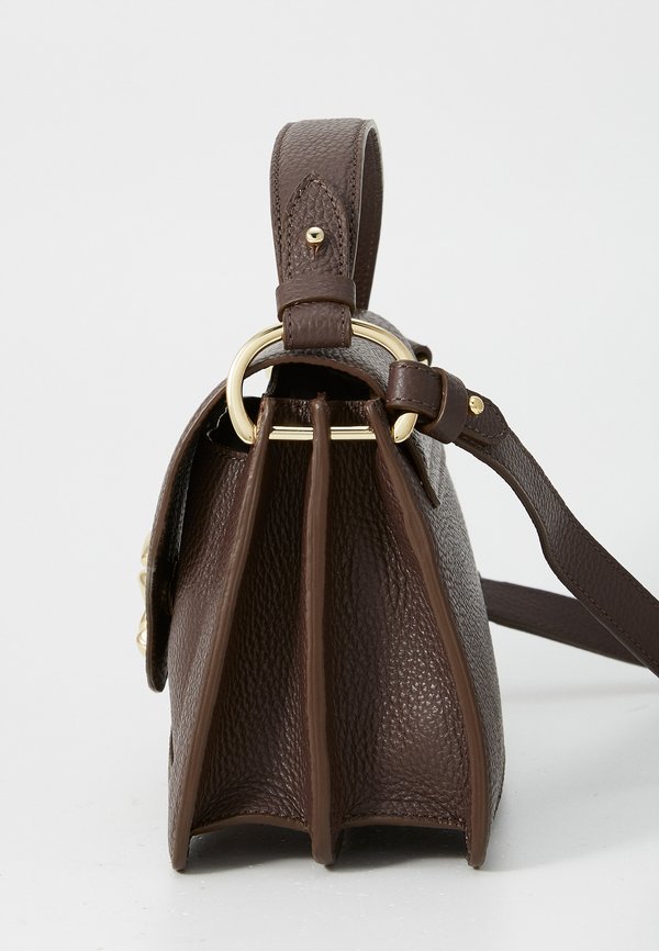 ME - Handbag - brunette2