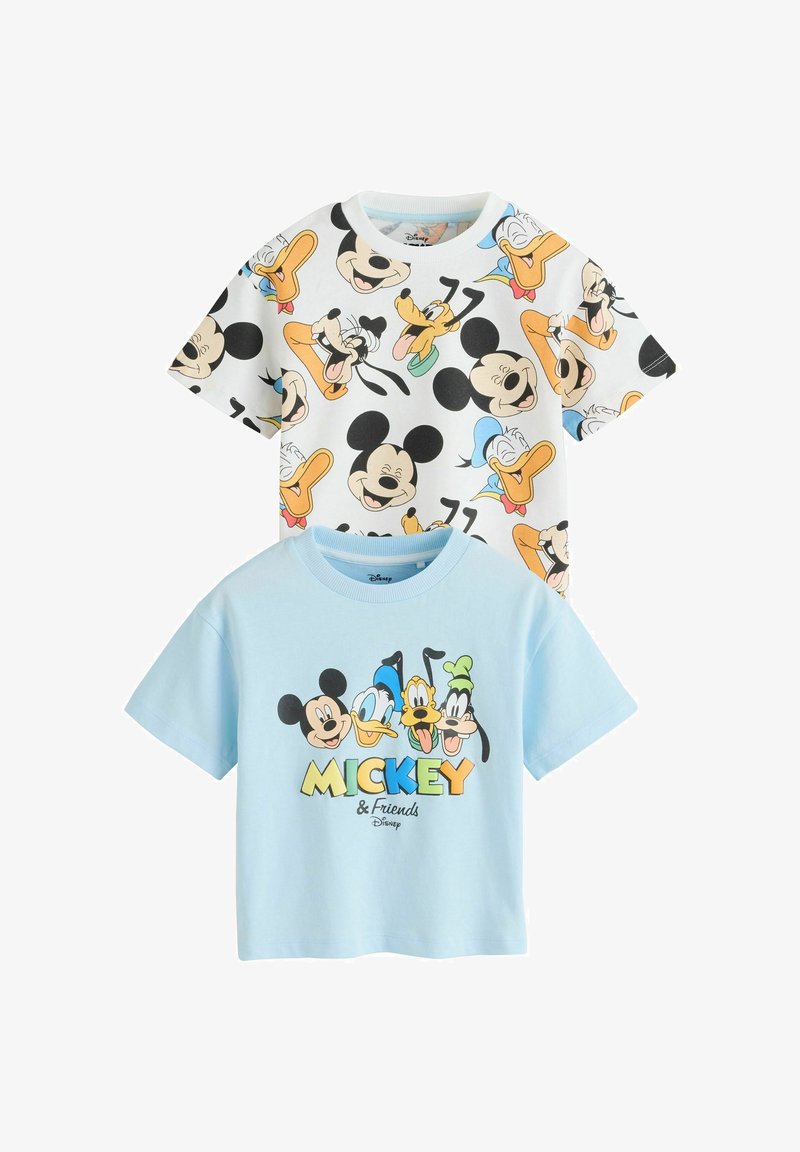 Due T-shirt per bambini con personaggi Disney: una bianca con volti di Mickey, Donald, Pluto e Goofy distribuiti su tutta la superficie; una azzurra chiara con i volti dei personaggi principali e la scritta "Mickey & Friends".