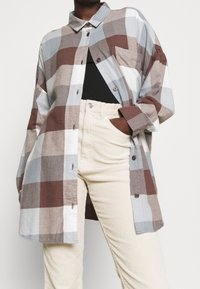 Monki Trousers - off-white