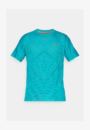 Ferskvannstrøtt t-skjorte i turkis med korte ermer, med et teksturert, pustende mesh-design og reflekterende detaljer på brystet.