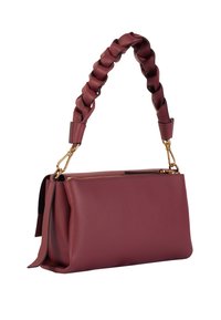 Borsa in pelle bordeaux con manico intrecciato e chiusure in tono oro, forma rettangolare e chiusura a zip superiore.