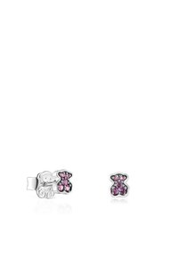 Orecchini a perno in argento sterling con design di un elefante e un orso, adornati con gemme rosa, finitura lucida e texture liscia.