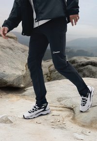 Berghaus TRAIL EXPLORER PANT - Āra bikses - black