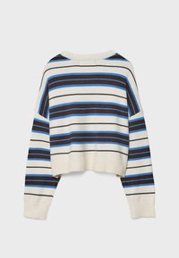 Pull court tricoté avec rayures blanches, bleues et brunes. Il présente un col et des poignets côtelés, une coupe oversize et des épaules tombantes.