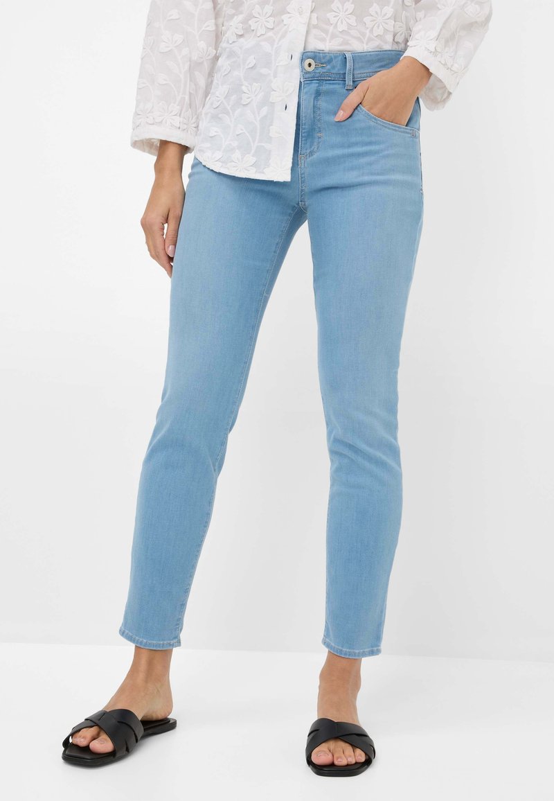 BRAX - Style SHAKIRA S - Jeans Slim Fit - used bleached blue, Vergrößern