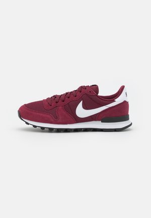 Sneakers laag - dark red