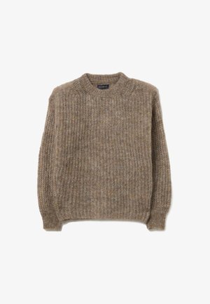 Maglione beige lavorato a maglia con collo rotondo, ampia texture a coste e maniche lunghe. Il materiale appare morbido e caldo, adatto per il clima fresco.