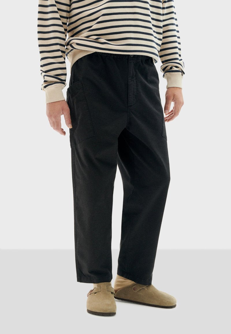 Thinking Mu - MAX - Pantaloni - black, Ingrandire