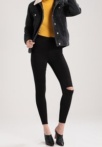 KIOMI TALL Langarmshirt - yellow