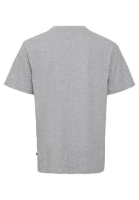 Grijze T-shirt met korte mouwen van katoenmix, met een relaxte pasvorm, ronde hals en een effen structuur. Geen zichtbare patronen of versieringen.