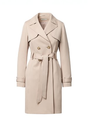 Beżowy dwurzędowy płaszcz trencz z szerokimi klapami, paskiem w talii, zapinanymi na guziki mankietami i detalem z przednią patką.
