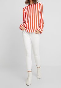 VILA Blouse - red