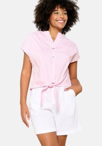 LolaLiza SHORT-SLEEVED - Button-down blouse - light pink