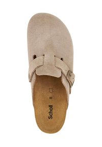 Chaussure en suède beige de style sabot avec une sangle et une boucle en métal, dotée d'une semelle intérieure anatomique et d'un revêtement intérieur lisse. Taille 38 indiquée à l'intérieur.