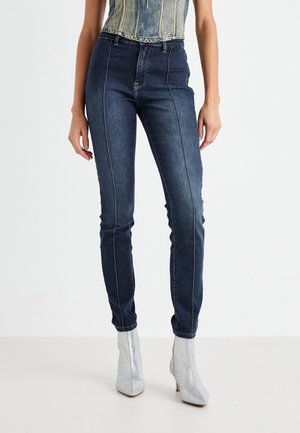 ONLBLUSH MID WAIST PINTUCK - Jeans Skinny Fit - dark blue denim
